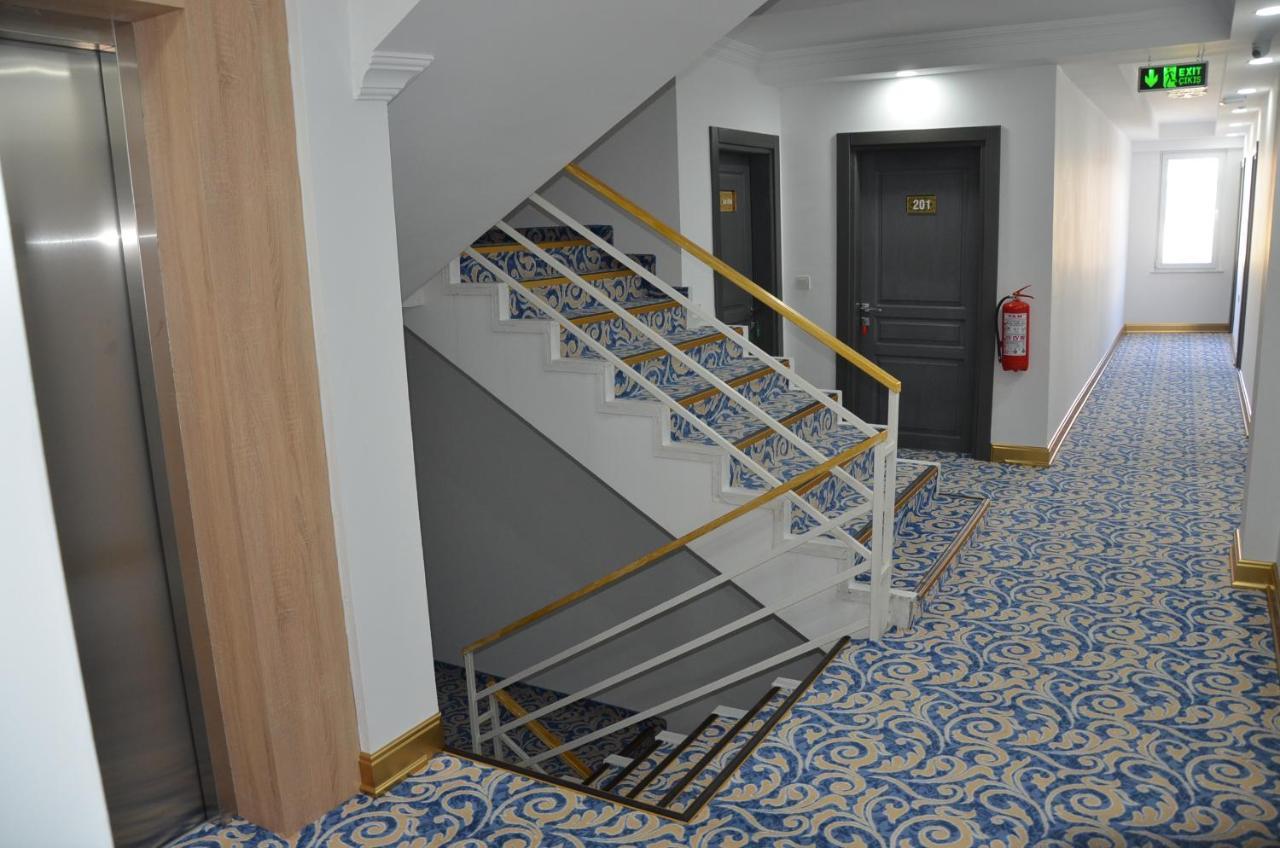 Piyes Otel Анталия Екстериор снимка