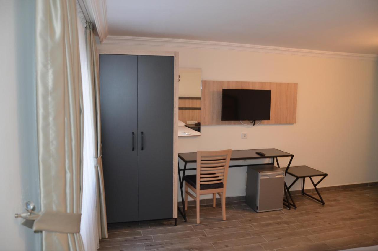 Piyes Otel Анталия Екстериор снимка