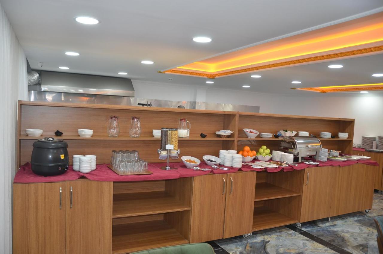 Piyes Otel Анталия Екстериор снимка