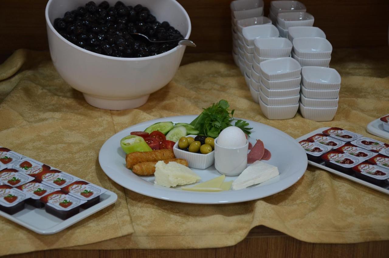 Piyes Otel Анталия Екстериор снимка